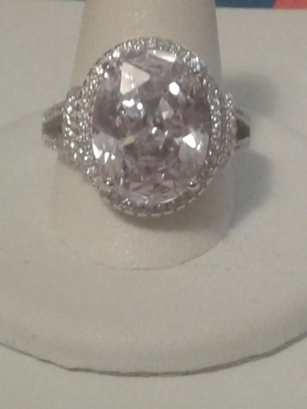 Bella Luce Rhodium Plated Ring 14.20ctw. Size 10